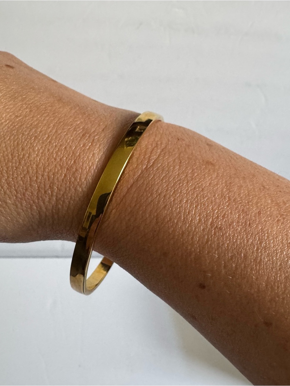 Kate Spade Heart Of Gold Bangle Bracelet Gold Tone Minimalist Stackable - Picture 4 of 8